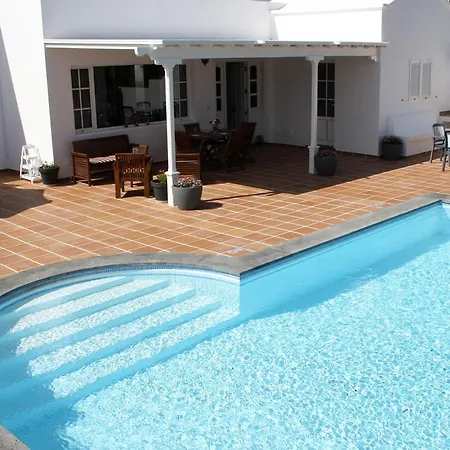 Manuela By Buenavilla * بْوُرتو كاليرو