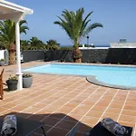 Vila Manuela By Buenavilla Puerto Calero