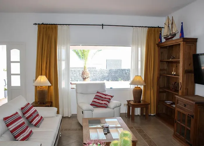 Villa Manuela By Buenavilla *